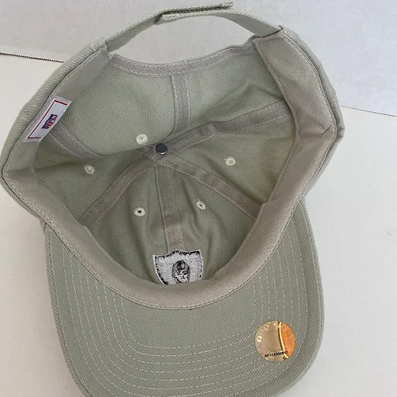 Brand New!  On Sale!   Las Vegas Raiders Hat - Picture 3 of 3